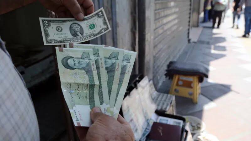 Dollar Becomes Expensive in Iran: Latest Currency Prices in the Market