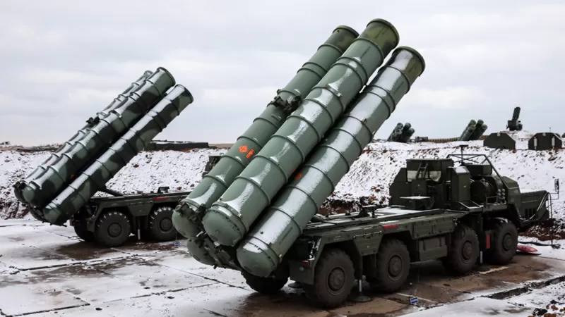 US Warns Turkey About Aiding Russia
