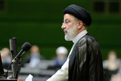 Raisi: No one has the right to act arbitrarily or outside the law