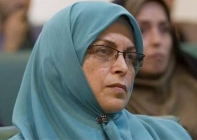 Azar Mansouri, Reformist Activist, Calls for Answers from Clerics Defending Mandatory Hijab