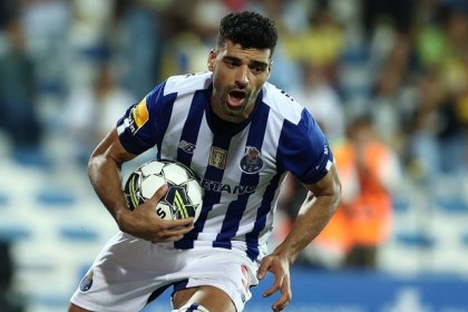 Taremi Became the Best Player of the Fifth Week of the UEFA Champions League
