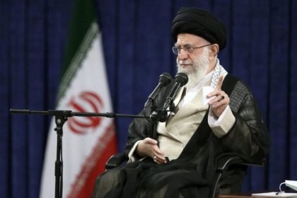 Ayatollah Khamenei: Today's Youth, Unlike the Past, is a Mature and Wise Element