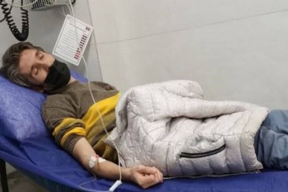 Hossein Sadeghi, Arash Sadeghi's father, did not receive his medication and Arash was transferred to Fashafouyeh Prison