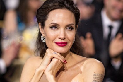 Angelina Jolie Reacts to the Killing of Iranian Children: Children Have the Right to Be Heard