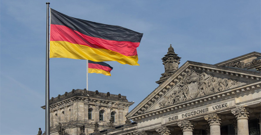 Ban the members of the German embassy in Iran from leaving, says Kayhan newspaper