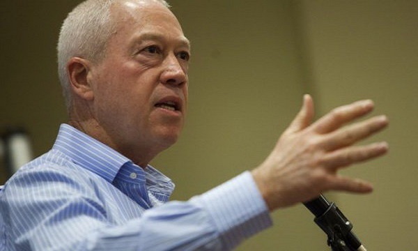 Israeli Defense Minister Calls for Extension of Arms Embargo on Iran