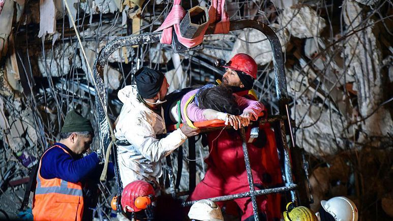 Erdogan called the earthquake in Turkey a disaster of the century