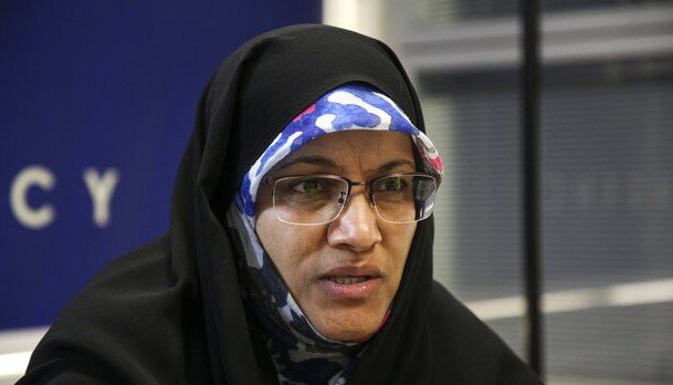 Zahra Elhayan considers the European Union sanctions to be an honor for herself
