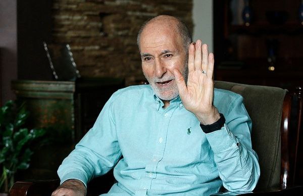 Behzad Nabavi stepped aside from reforms