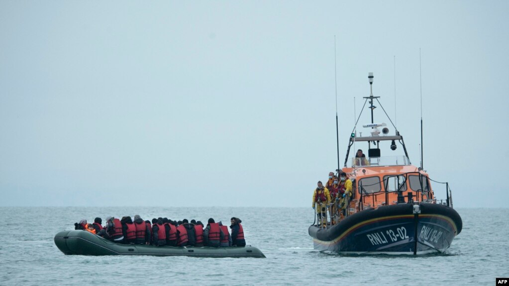 Entry of refugees into Britain via the English Channel has been prohibited