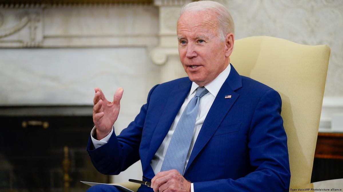 Biden thanks Oman for helping free prisoners in Iran