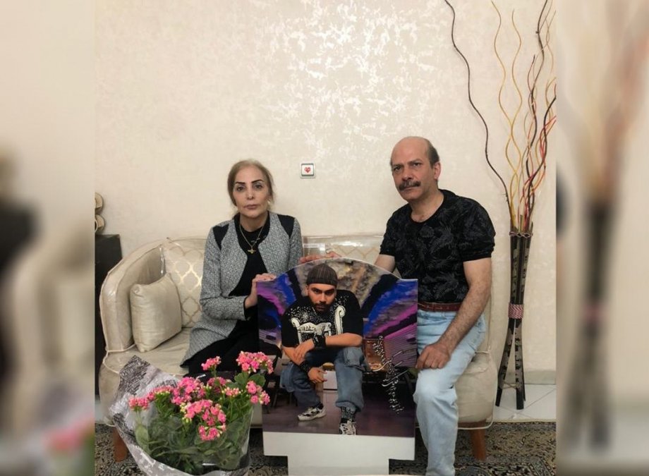 انتشار چند توییت توسط پدر «محسن شکاری»