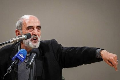 حسین شریعتمداری: غائله کشفحجاب را جمع کنید