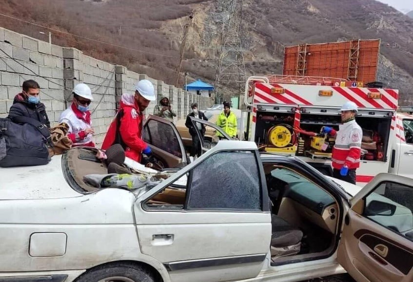 ریزش سنگ در جاده چالوس ۳ کشته برجای گذاشت