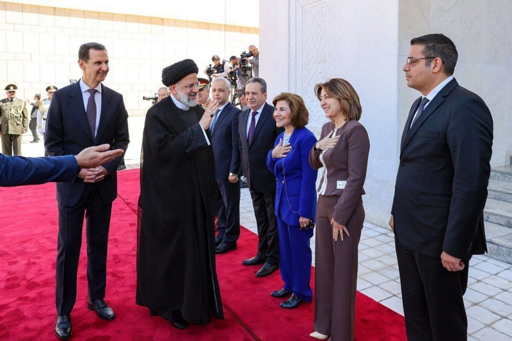 Users' reactions on social media to President's trip to Syria