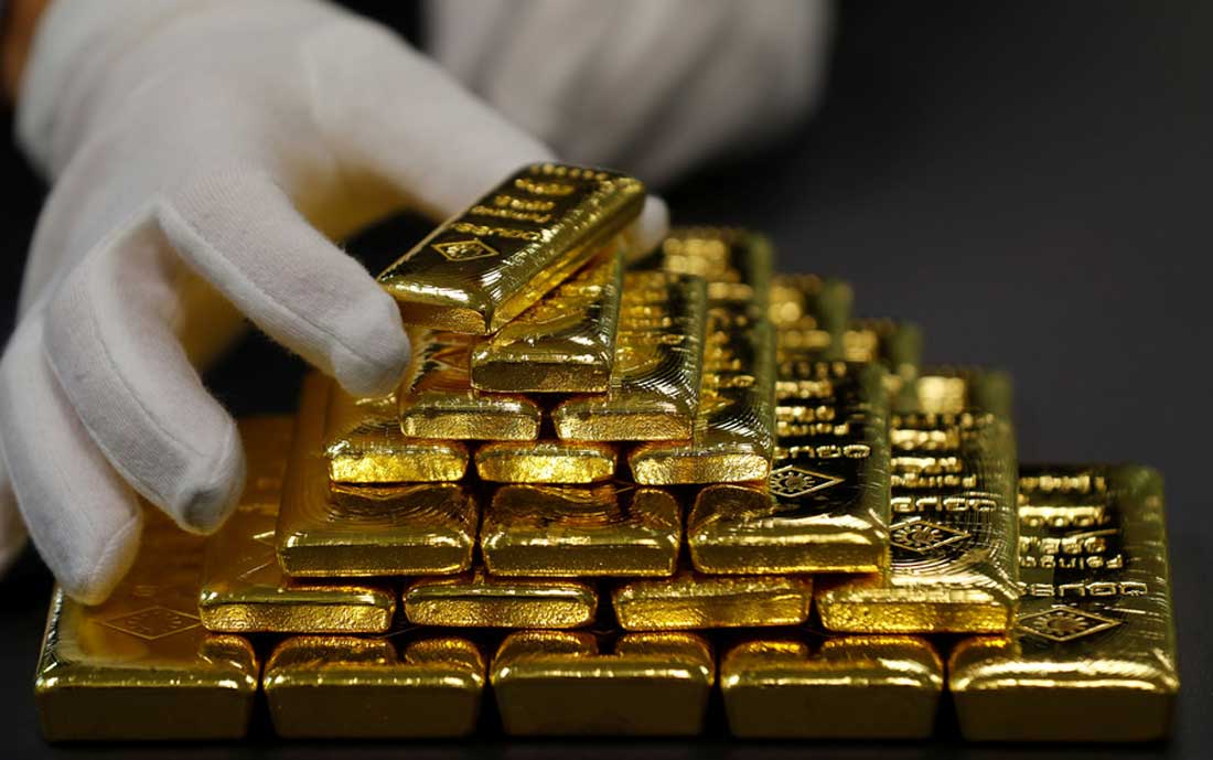 Significant Increase in Buying Coins and Gold Bars in Iran