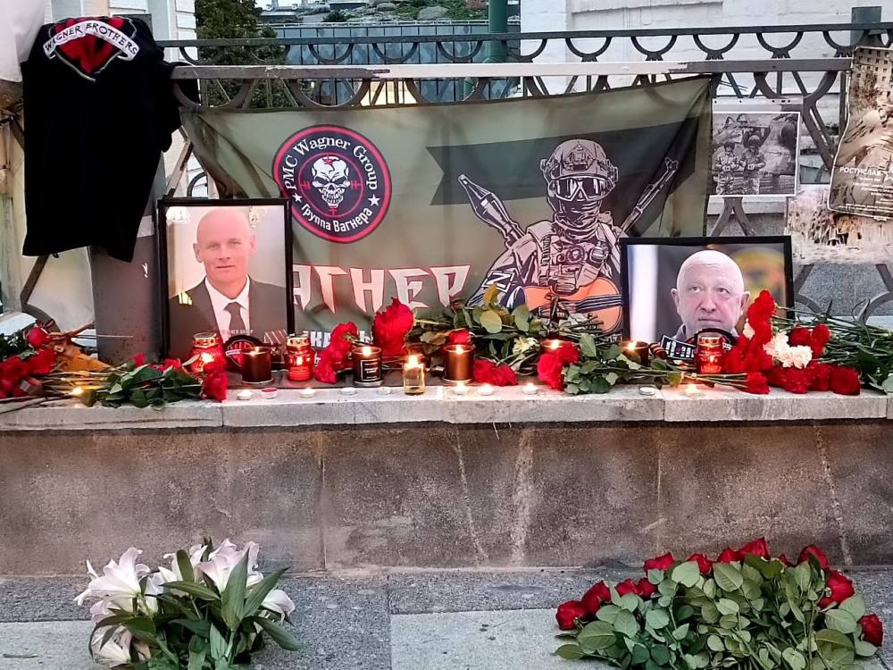 Are the cracks in the Kremlin increasing?