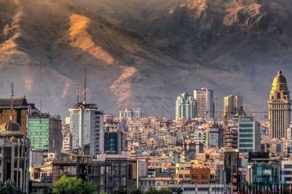 شاب يبلغ من العمر 20 عاماً يمتلك 153 منزلًا فارغًا في فخ الضرائب