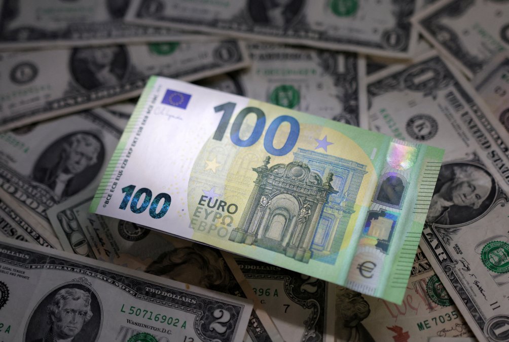 In the 1403 budget bill, the euro replaced the dollar