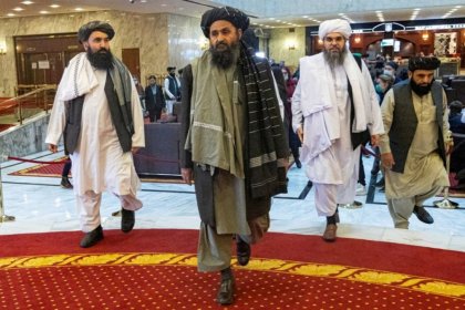 وكالة أنباء فارس: الملا عبد الغني برادر، نائب رئيس وزراء طالبان، زار طهران