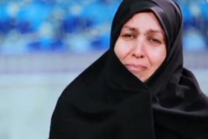 الأخت عجميان في صلاة الجمعة في كرج: الرجال الذين يسمحون لزوجاتهم بالخروج بدون حجاب هم المسؤولون