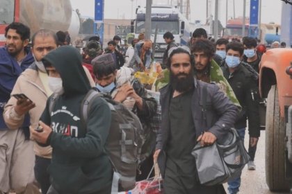 أكثر من 15 ألف مهاجر غير قانوني عادوا إلى أفغانستان وفقاً لقائد حرس الحدود في خراسان رضوي