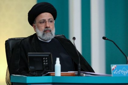 صحيفة الشباب: الشعب سيحقق مفاجآت في الانتخابات
