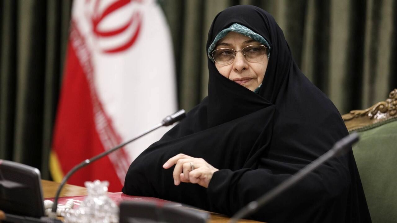 Ansieh Khazali of the Islamic Republic supports female students of Gaza
