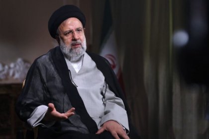 تقديم شكوى ضد رئيسي في سويسرا بتهمة جريمة ضد الإنسانية