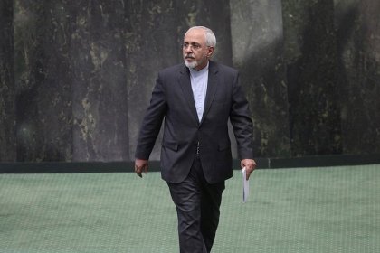 Zarif's Direct Criticism of the Revolutionary Parliament: This is the Worst Parliament Since the Revolution