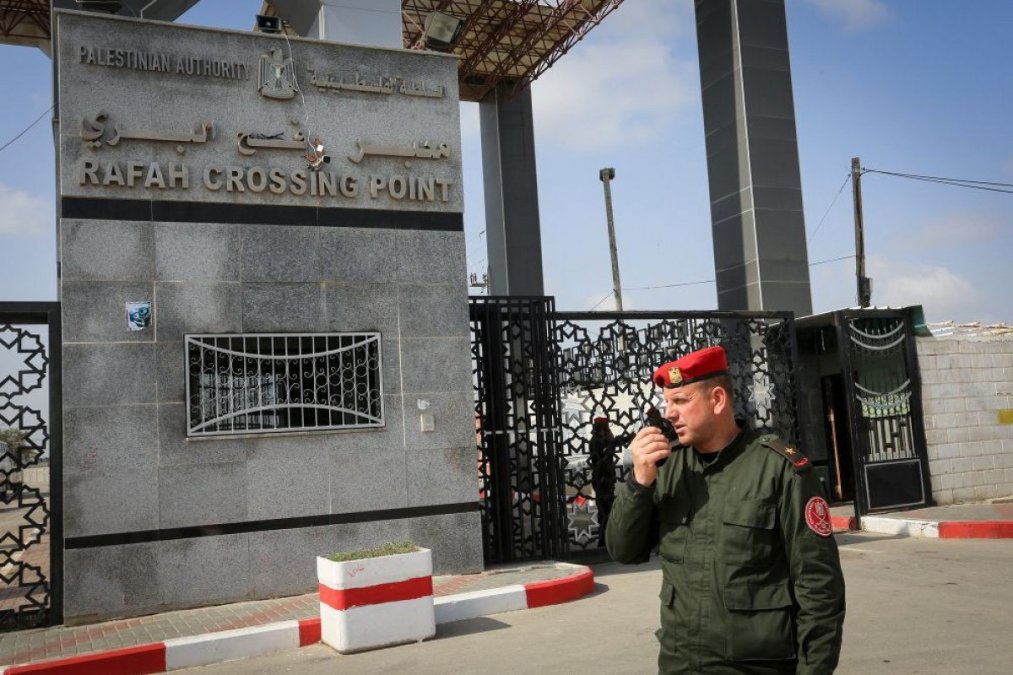 Ambassadors from Several Countries Visit Rafah Border in Egypt