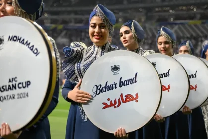 وزارة الرياضة الإيرانية تعترض على نشاط الفنانات الإيرانيات