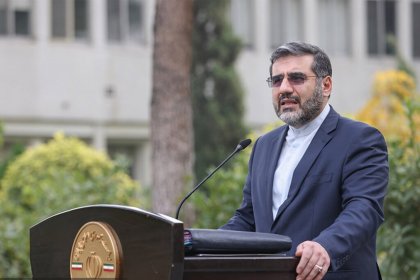 Minister of Guidance Moein can return to Iran