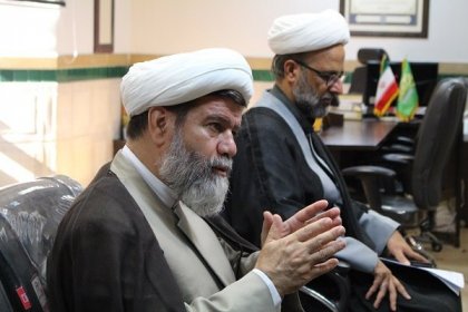 Imam Juma of Shiraz Urges Young People to Bring Relatives to Polling Stations