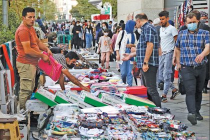 وزارة الاقتصاد: الباعة الجائلون أيضًا سيخضعون لدفع الضرائب