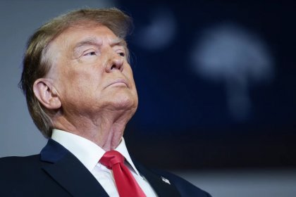 محامو ترامب يطالبون بإغلاق قضيته الاتهامية
