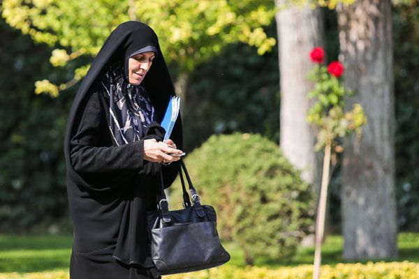 شهیندخت مولاوردی:۱۰۰ زن در یک سال گذشته به بهانههای ناموسی کشته شدند