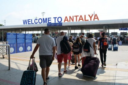 The Association of Tehran Air Travel Offices has asked the government not to have direct Tehran-Antalya flights