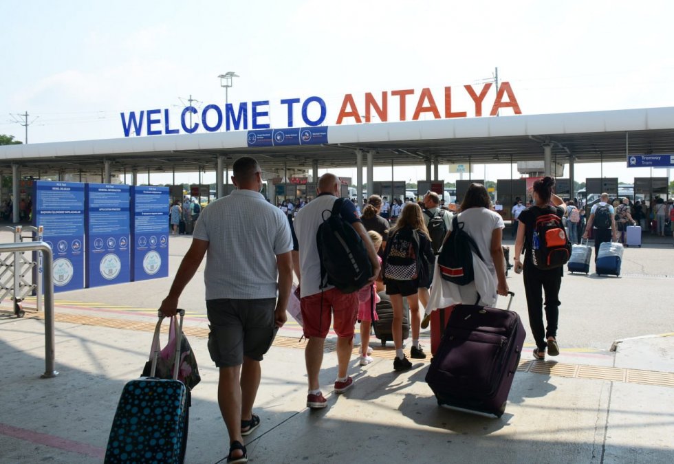 The Association of Tehran Air Travel Offices has asked the government not to have direct Tehran-Antalya flights