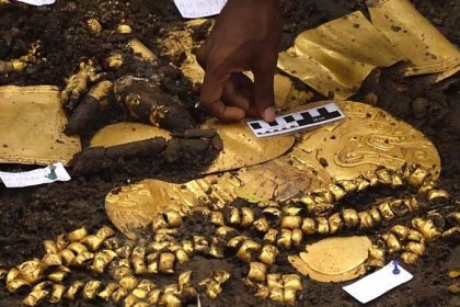 اكتشاف مقبرة عمرها 1200 عام مليئة بالذهب في بنما