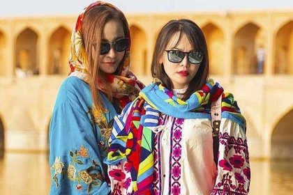 وزارة التراث الثقافي الإيراني: 20 مؤثر صيني زاروا إيران