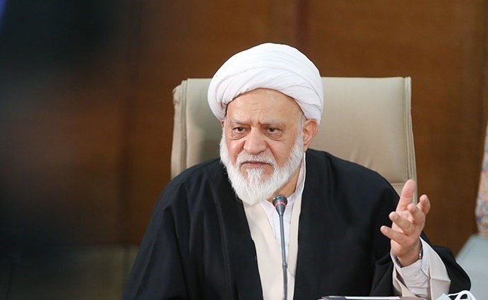 رئیس کمیته فقهی سازمان بورس:۲۷ ناظر شرعی در بانکهای کشور مستقر شدند