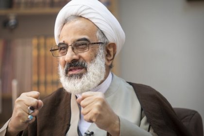 نماینده ولی فقیه در سپاه: مسئولین کشور باید قدردان «ولایت فقیه» باشند