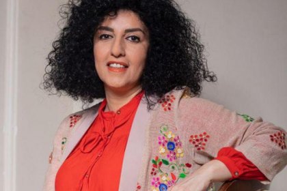 نرگس محمدی تدعو إلى ضغط شامل على إيران