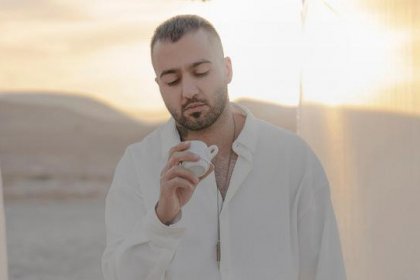 پیام نوروزی توماج صالحی: همچنان همراه با شما مقاومت میکنم