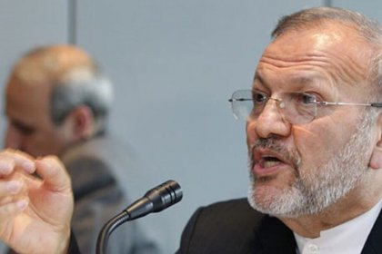 منوچهر متکی: تکلیف بنگاه داری دستگاههای دولتی را مشخص خواهیم کرد
