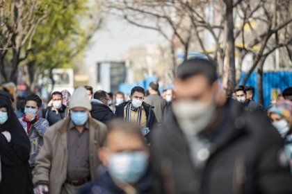 قراییمقدم جامعهشناس: مهمترین تغییر اجتماعی سال ۱۴۰۲ کوچک شدن طبقه متوسط است