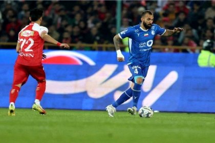 The match between Esteghlal and Persepolis ended in a goalless draw