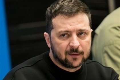 أظهر فولوديمير زيلينسكي أن المساعدات الأمريكية تثبت أن أوكرانيا لن تصبح أفغانستان ثانية