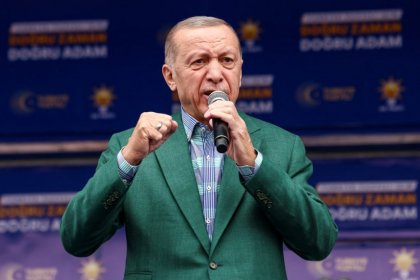 واکنش اردوغان به پیروزی مخالفانش: ۴ سال زمان دارم و اشتباهات را جبران میکنم